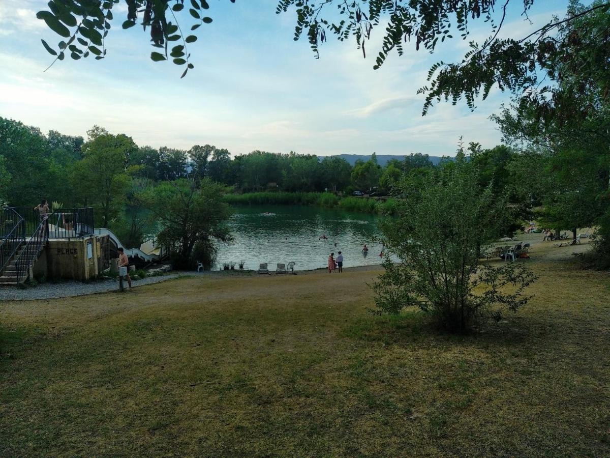 Camping Homair Domaine Des Iscles Mobil-Home Climatise 拉罗克当泰龙 外观 照片